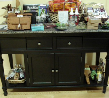 Retail Table